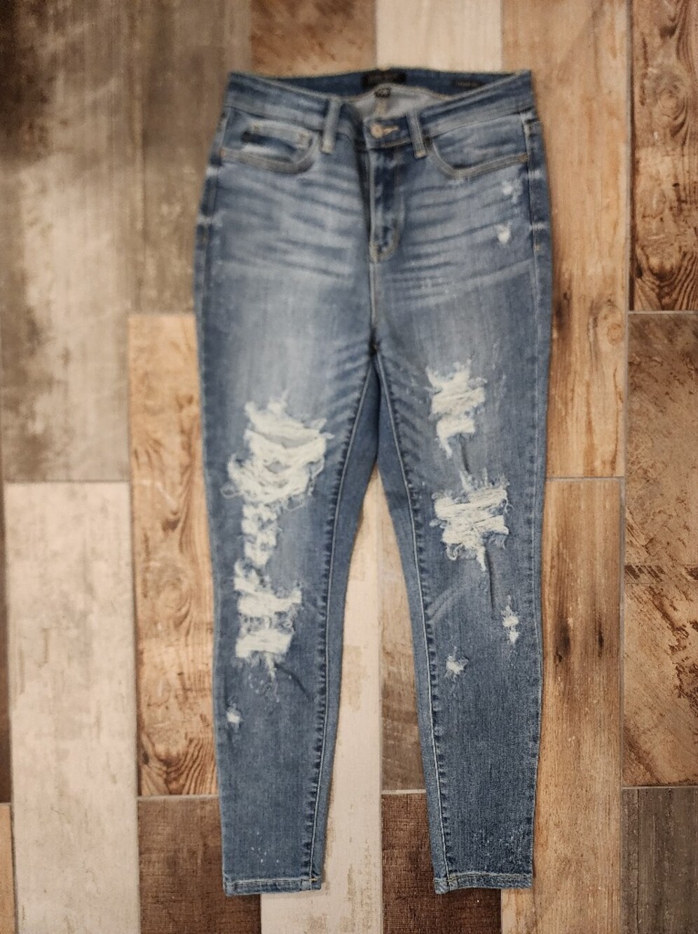 Judy Blue Distressed Light Blue Skinny Jeans